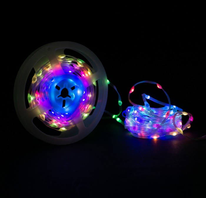 LED svetelná reťaz 5 m 5 W 100 LED RGB IP65, USB 5V, ovládanie aplikáciou